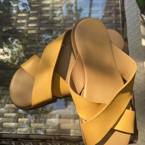 WANT LES ESSENTIELS leather sandals - Picture 3 of 3